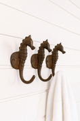 Load image into Gallery viewer, Sea Horse Wall Hook