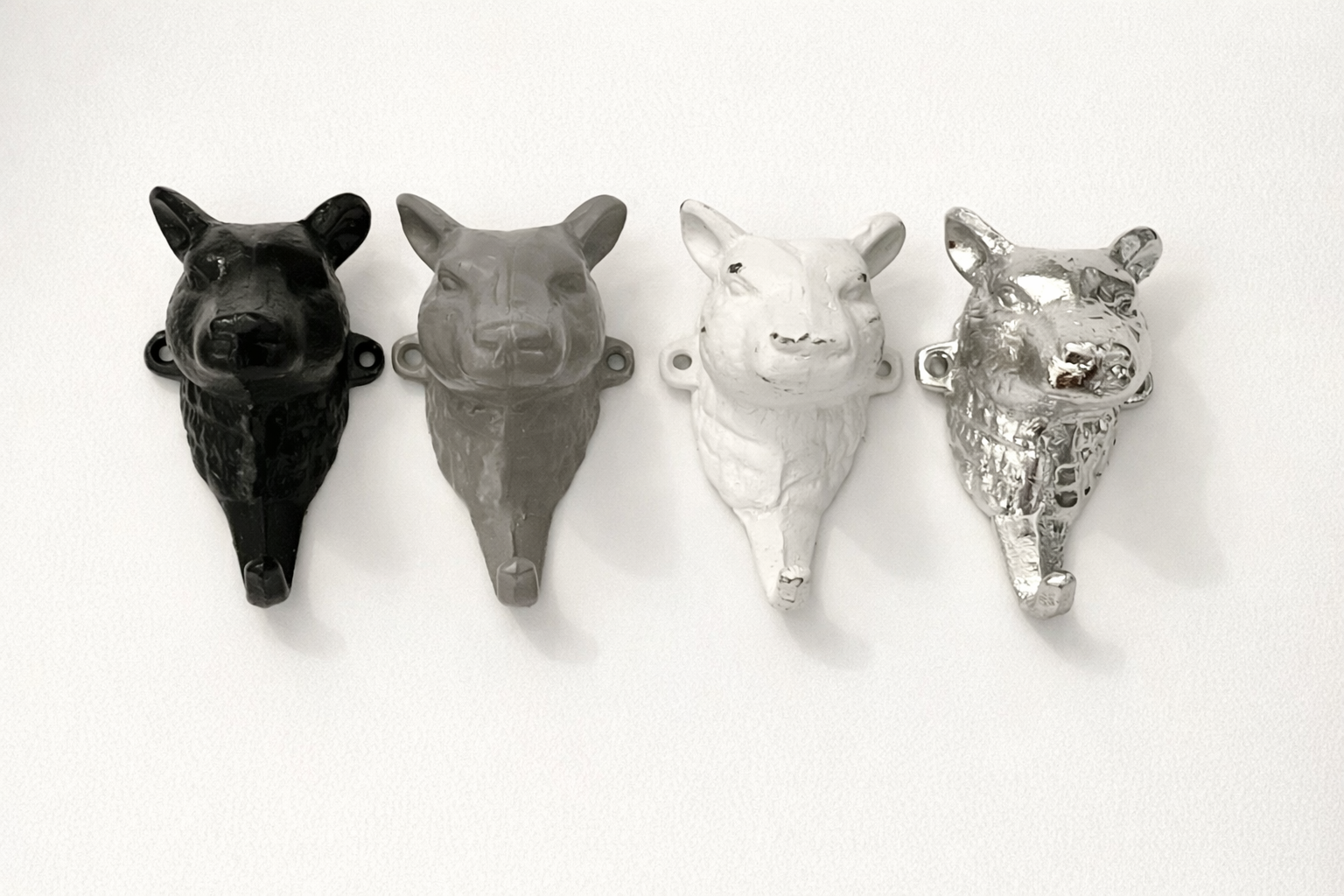 Bear Wall Hook (18 Colors)