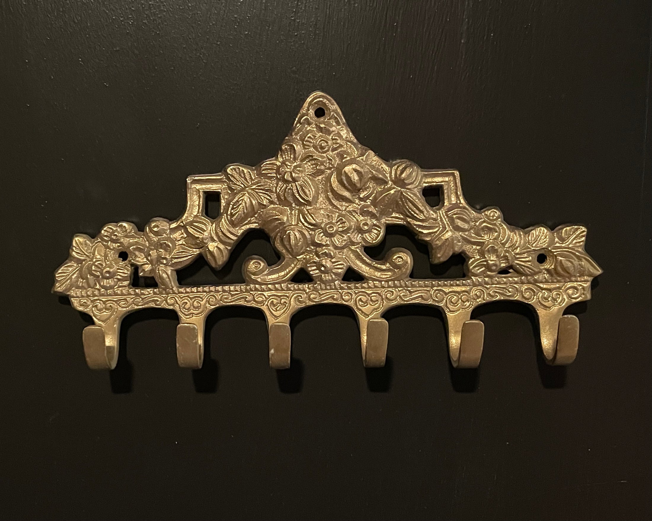 Antique Gold Floral Victorian Rack