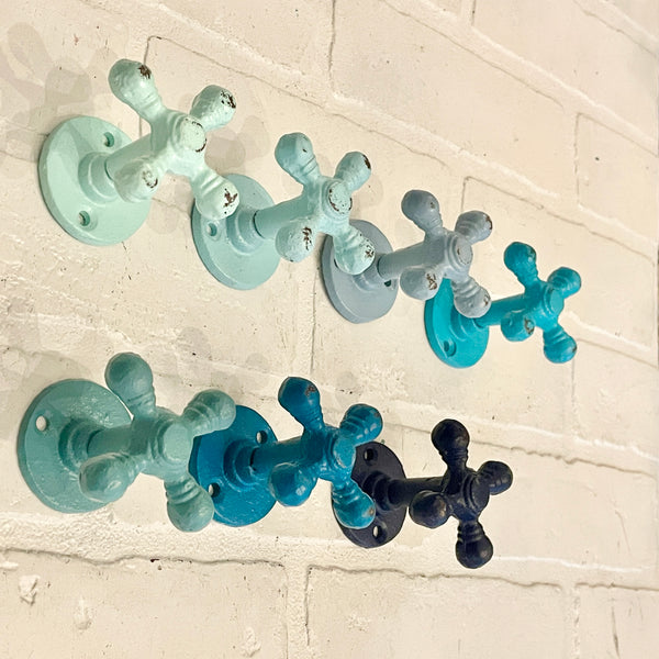 Faucet Hook (18 Colors)