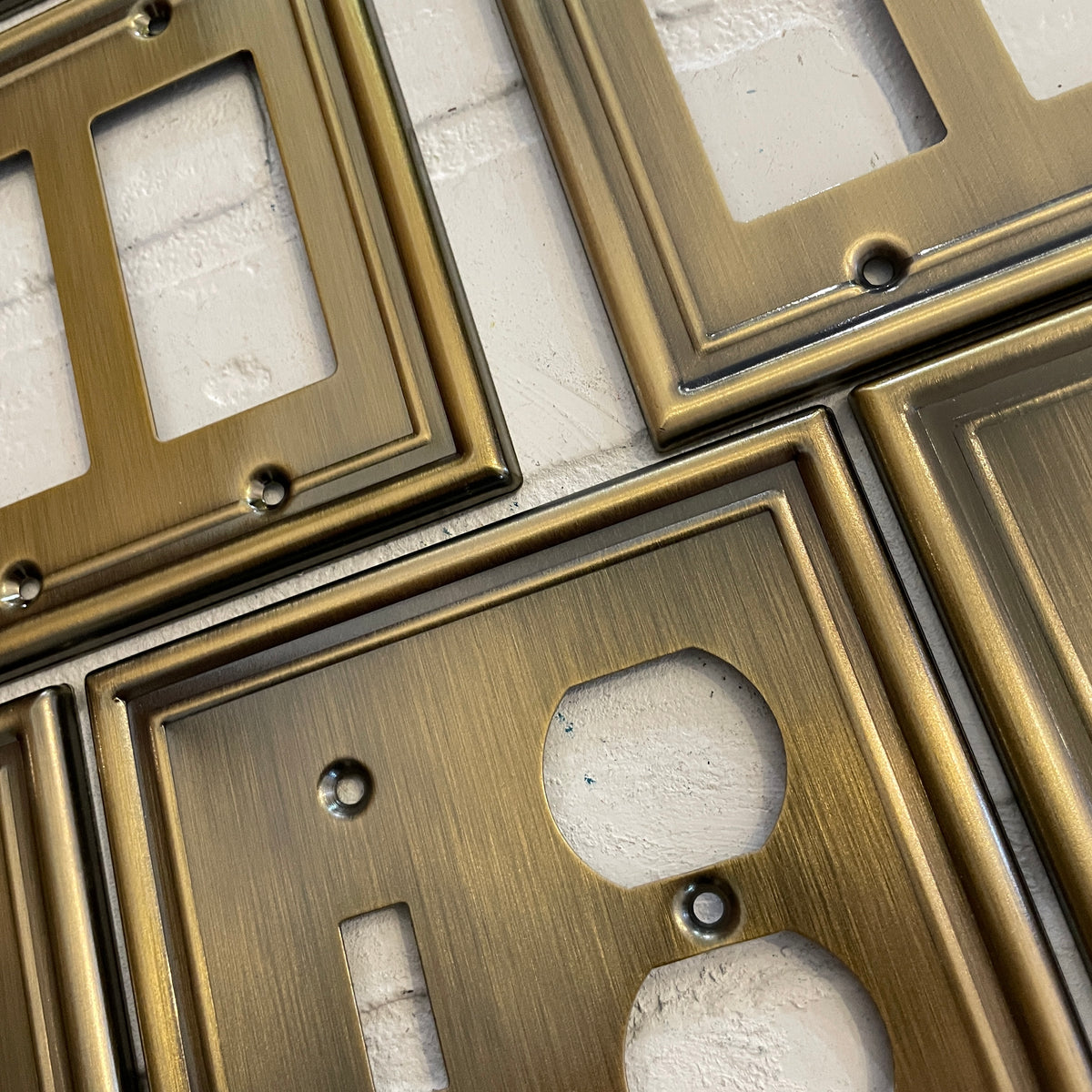 Antique Brass Switch Plates – The Shabby Store