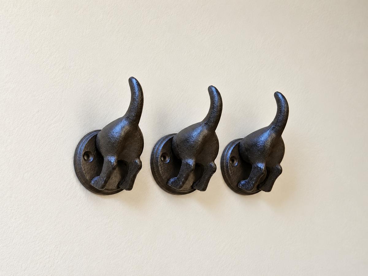 Dog Tail Hook