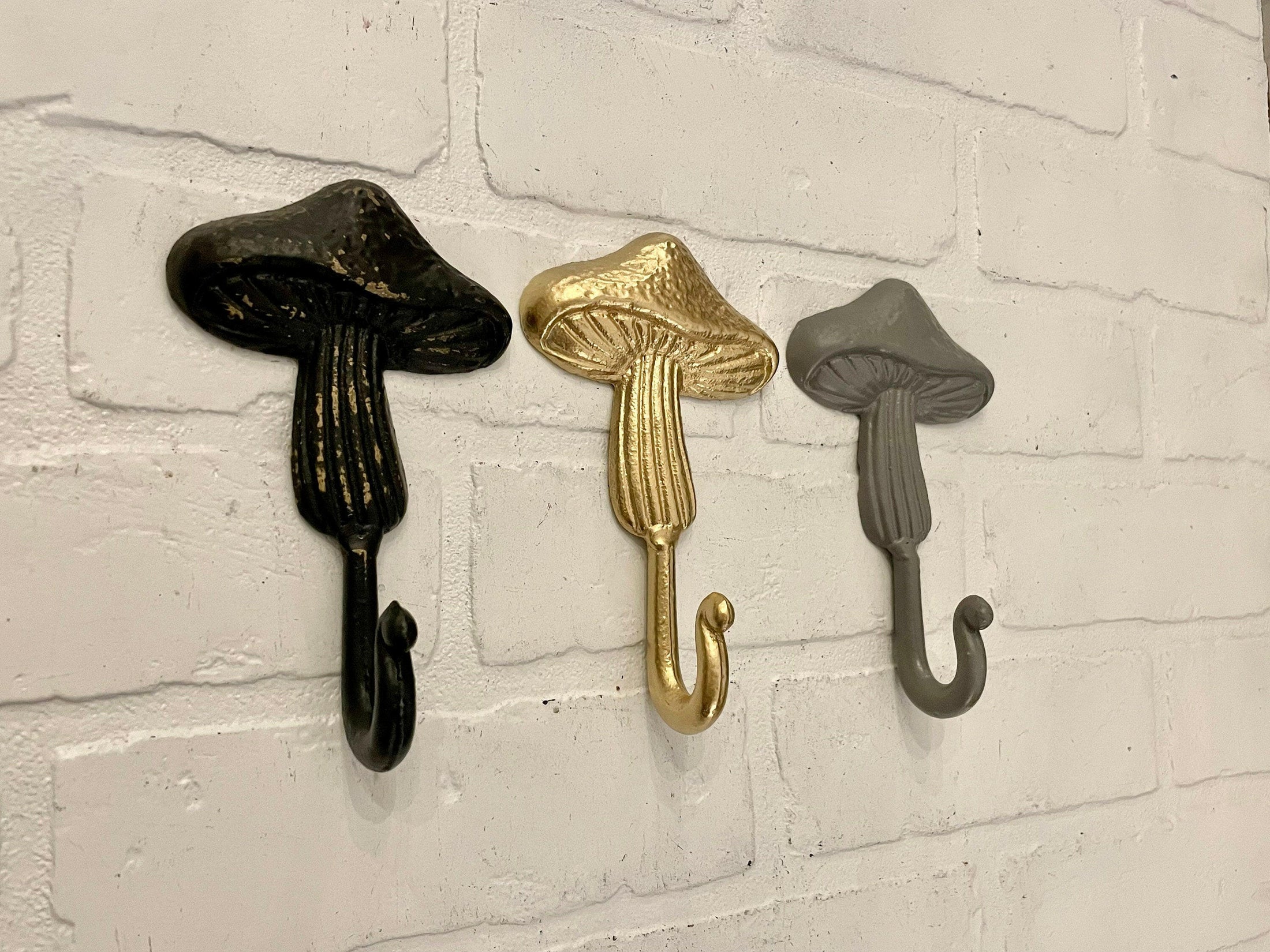 Mushroom Coat Hook (3 Colors), Mushrooms, Botanical Towel Hooks, ToadStool, Mushroom Bath Hoook, Nature Hook, Woodland Decor